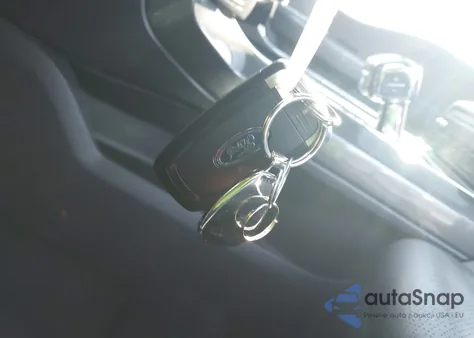 2022 Ford F-150 Lariat from USA, damaged, VIN 1FTFW1E59NFA39841